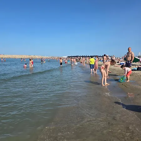 Rasarit La Mare *